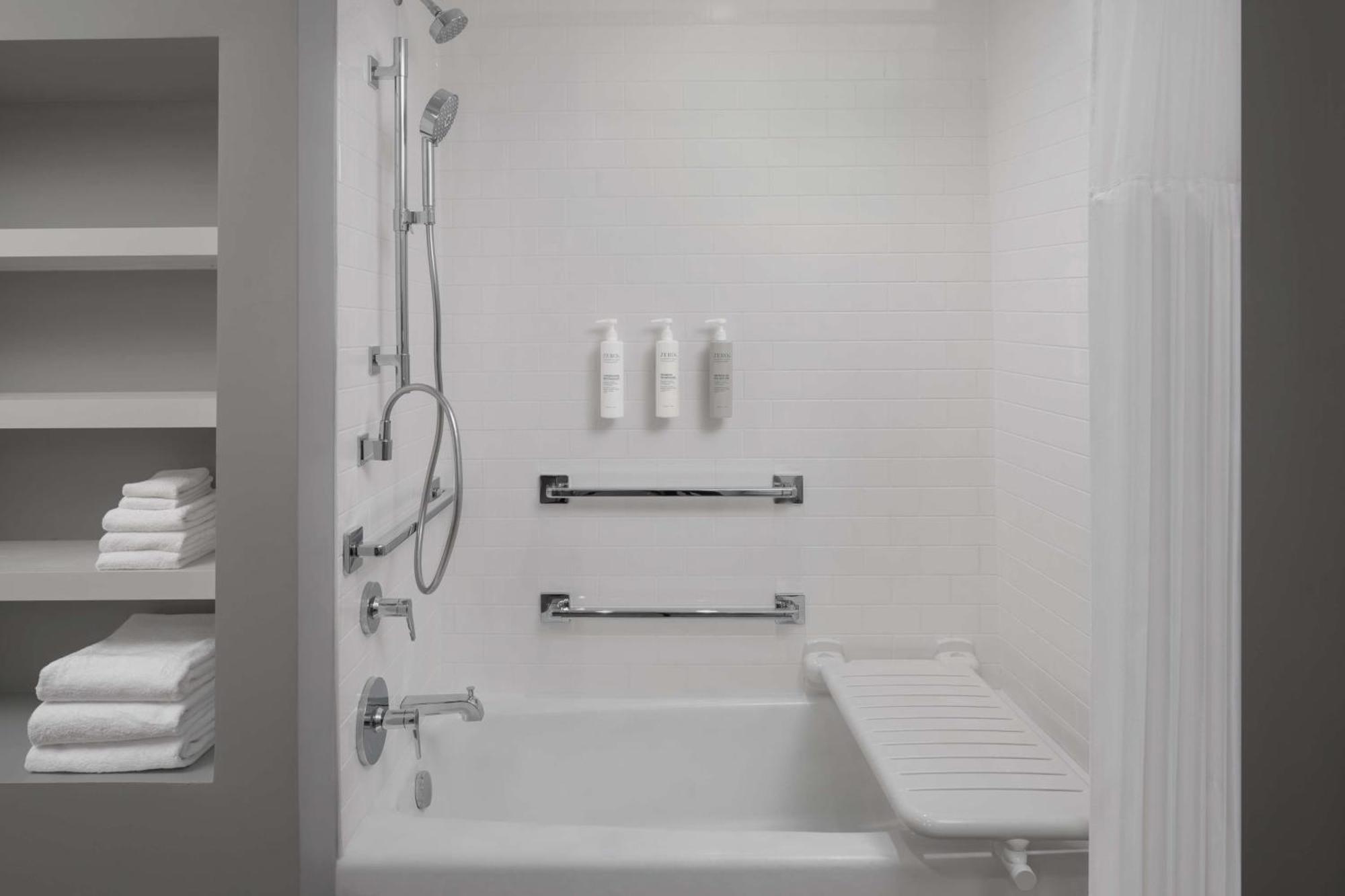 Homewood Suites By Hilton Grand Prairie At Epiccentral Buitenkant foto
